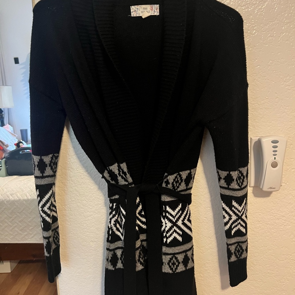Pink Republic Black and Gray Cardigan